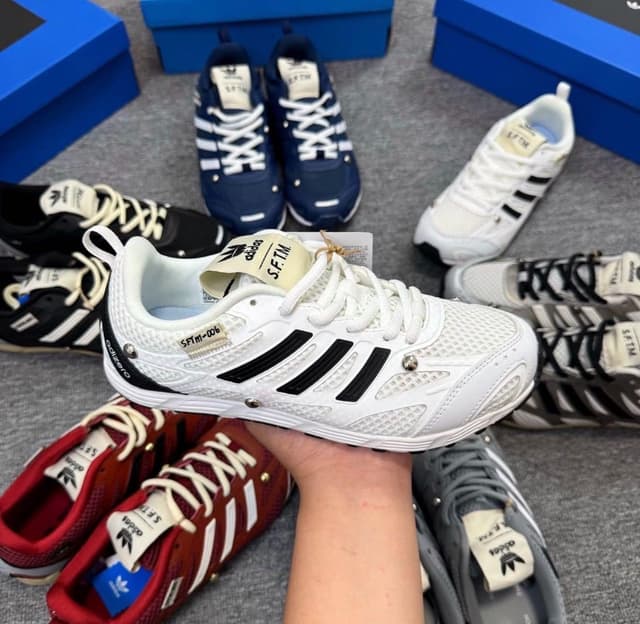 Adidas · Style 015