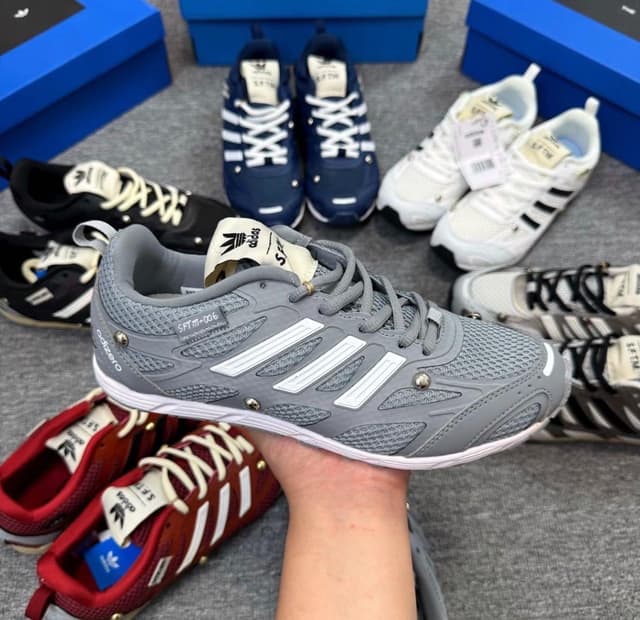 Adidas · Style 017