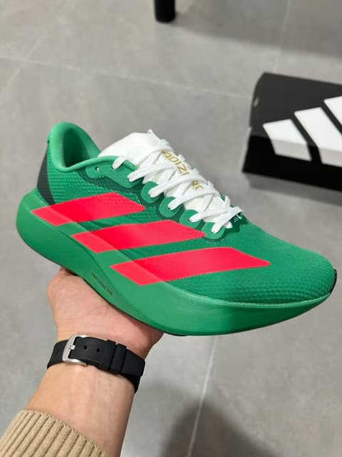 Adidas · Style 046