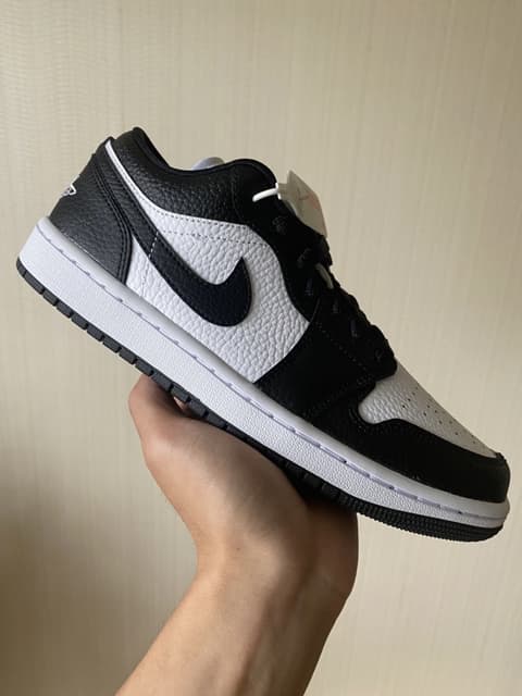 Jordan · Style 004