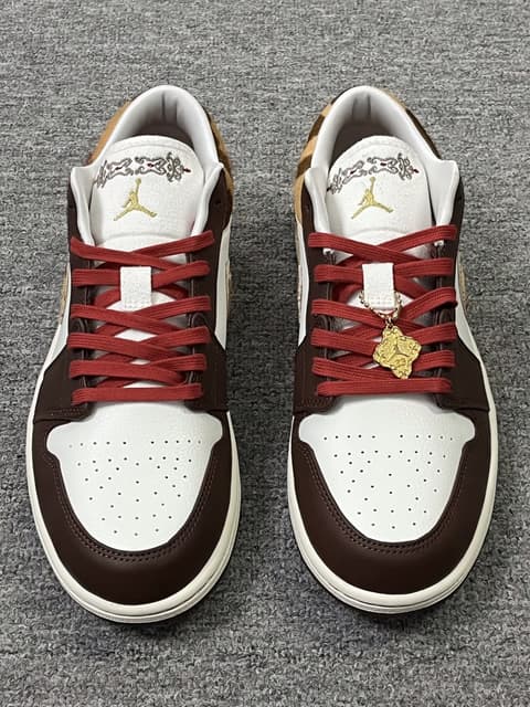 Jordan · Style 039
