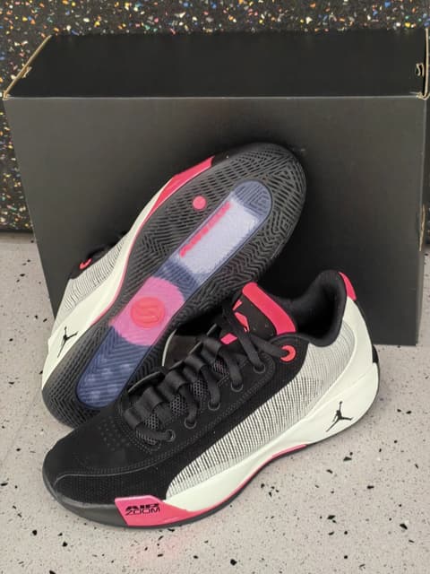 Jordan · Style 055