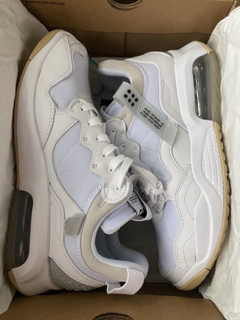 Jordan · Style 060