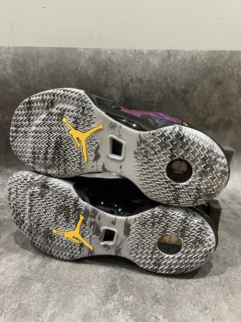 Jordan · Style 098