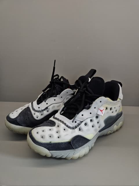 Jordan · Style 100