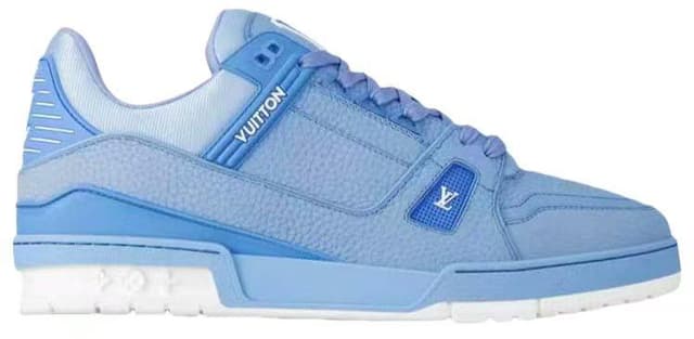 LV · Style 045