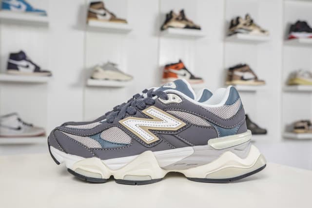 New Balance · Style 025