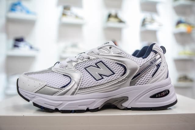 New Balance · Style 043