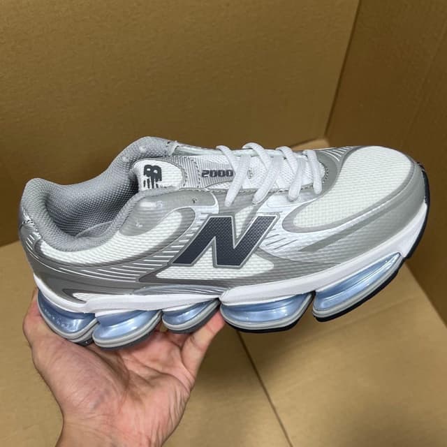 New Balance · Style 083