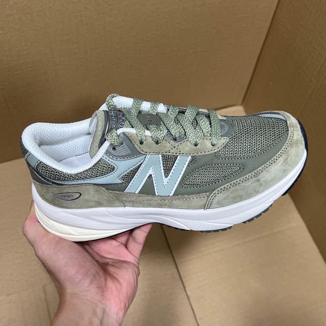 New Balance · Style 090