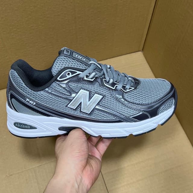 New Balance · Style 099