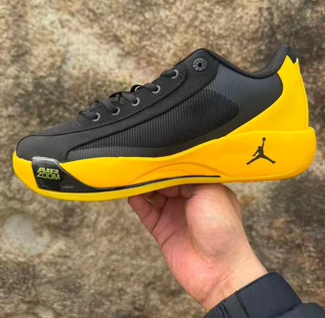 Nike Jordan · Style 070