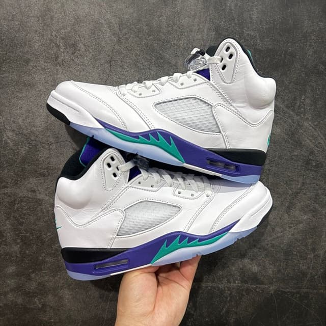 Nike Jordan · Style 081