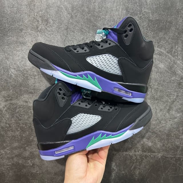 Nike Jordan · Style 082