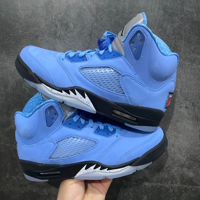 Nike Jordan · Style 085