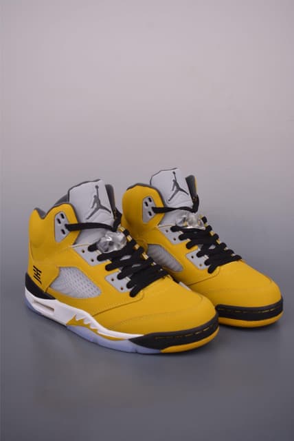 Nike Jordan · Style 122