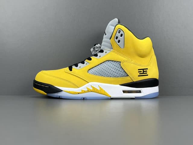 Nike Jordan · Style 126