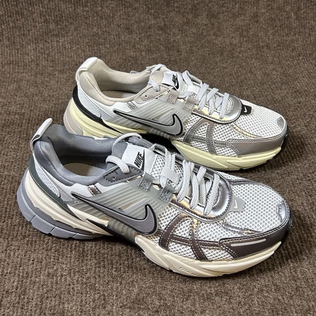 Nike · Style 035